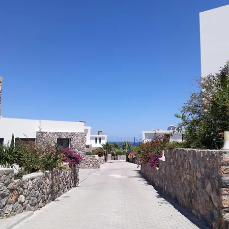 شقة Gardenapartment Near Sea And Mountains *