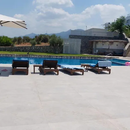 Gardenapartment Near Sea And Mountains Akanthou